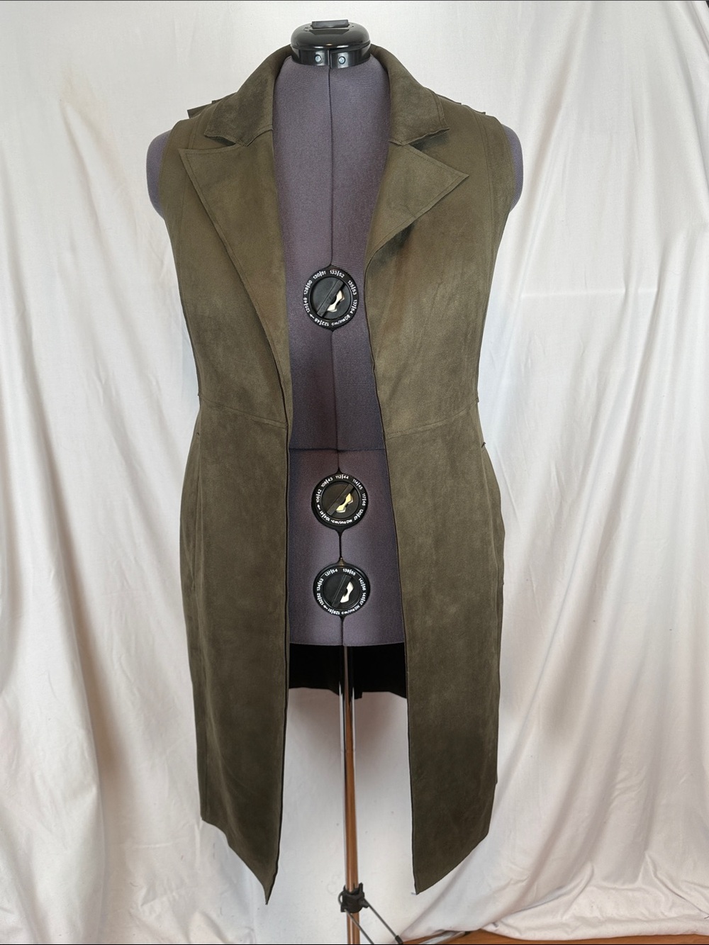 Women's Chico's Brown Faux-Suede Long Vest Duster Design Chico's Size 2 (US 12)